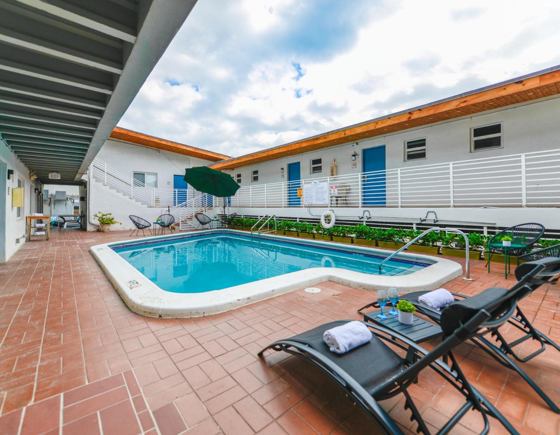 Serene Studio By The Beach With Pool - M34 Hollywood Kültér fotó